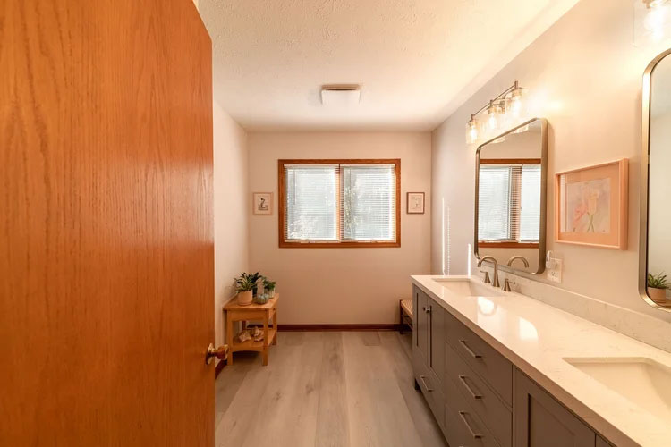 Jv North Royalton Bath 1